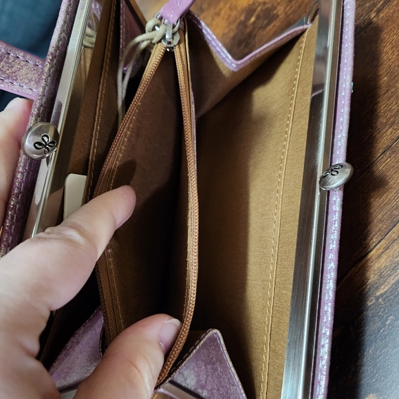 Violet Wristlet in Violet metallic by HOBO - Picture 5 of 9